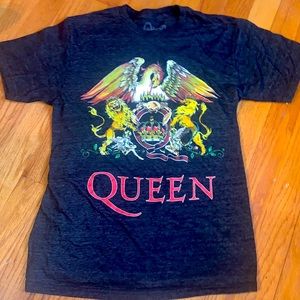 Queen band tee